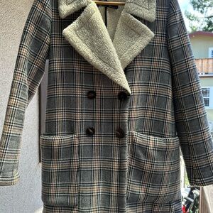 Plaid Double-Breasted Coat with Sherpa Collar from Zara